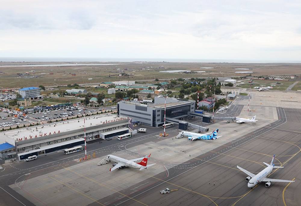 В Дагестане в туристический сезон возобновятся полеты из Новосибирска в Махачкалу