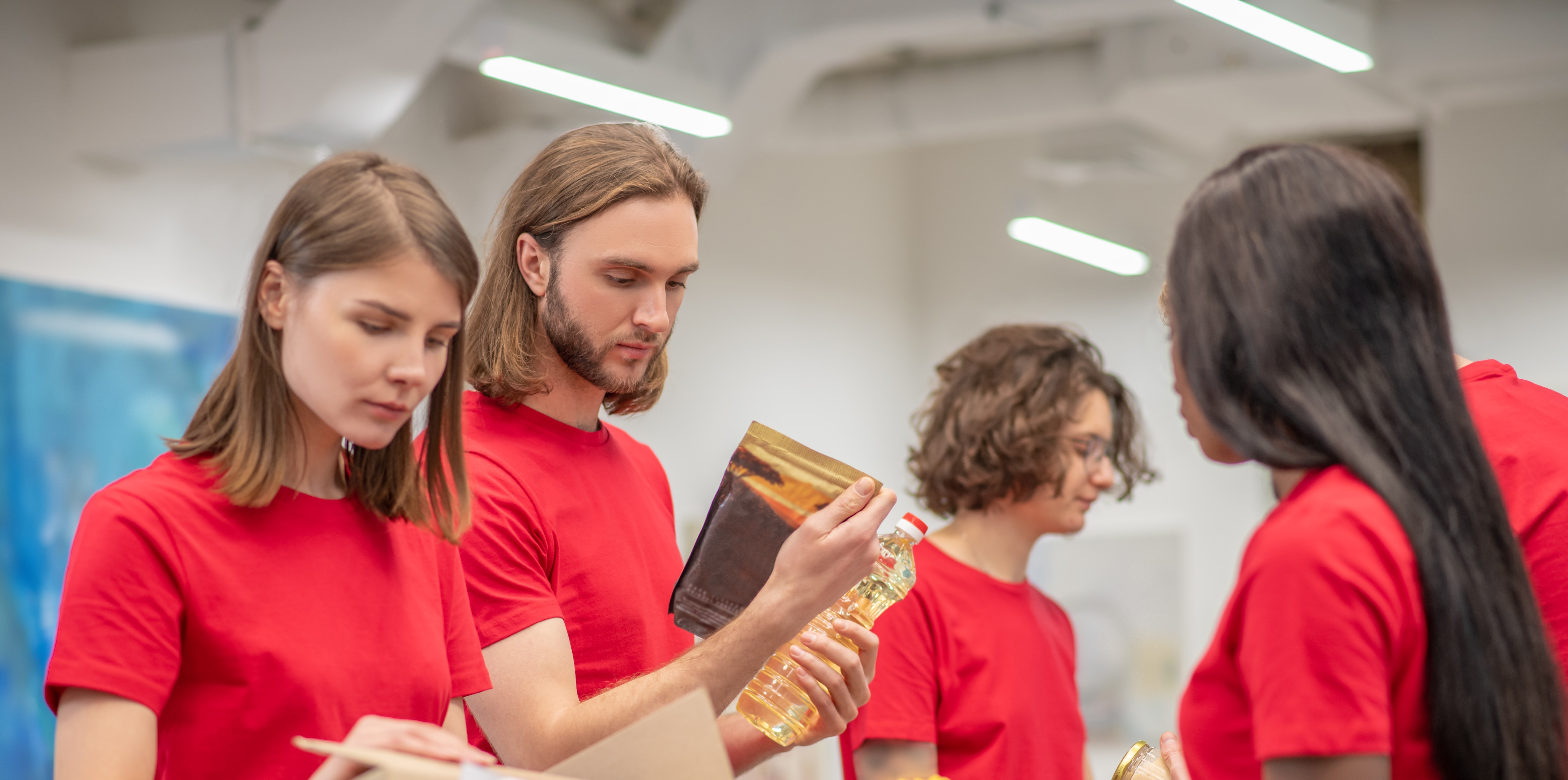 В Дербенте открыт Центр подготовки «Волонтеры Победы»