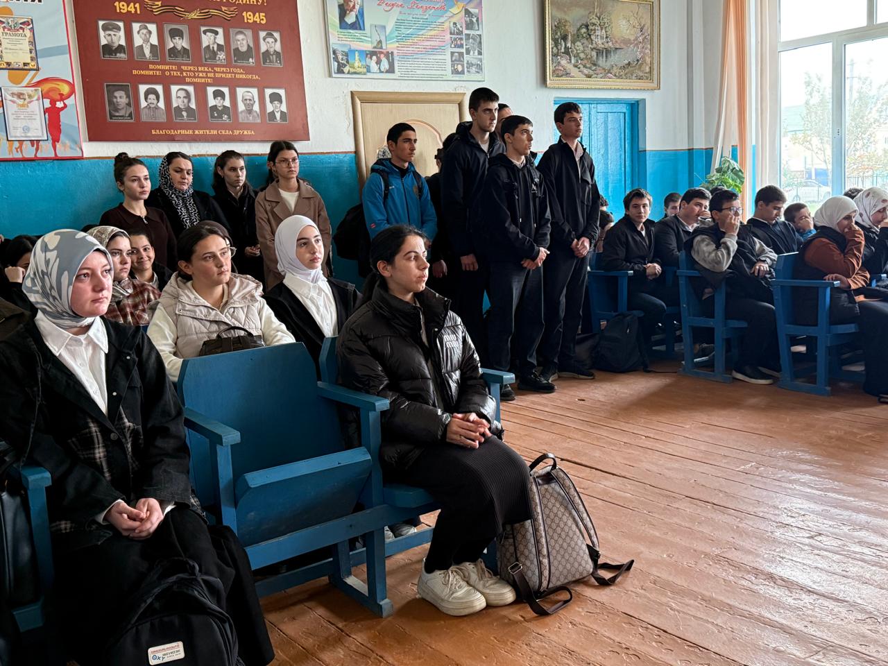 В Каякентском районе обсудили с подростками противодействие экстремизму и терроризму