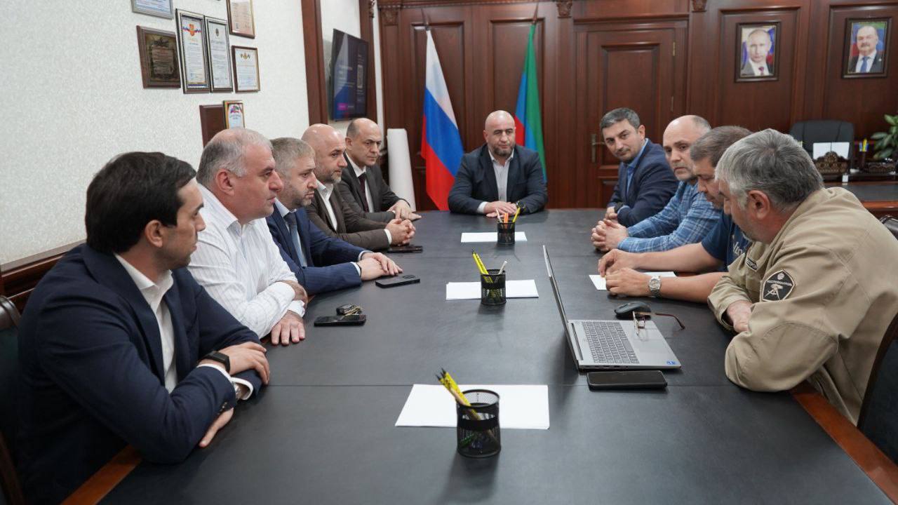 Подрядчика обязали ускорить темпы работ модернизации системы водоотведения в Дагогнях