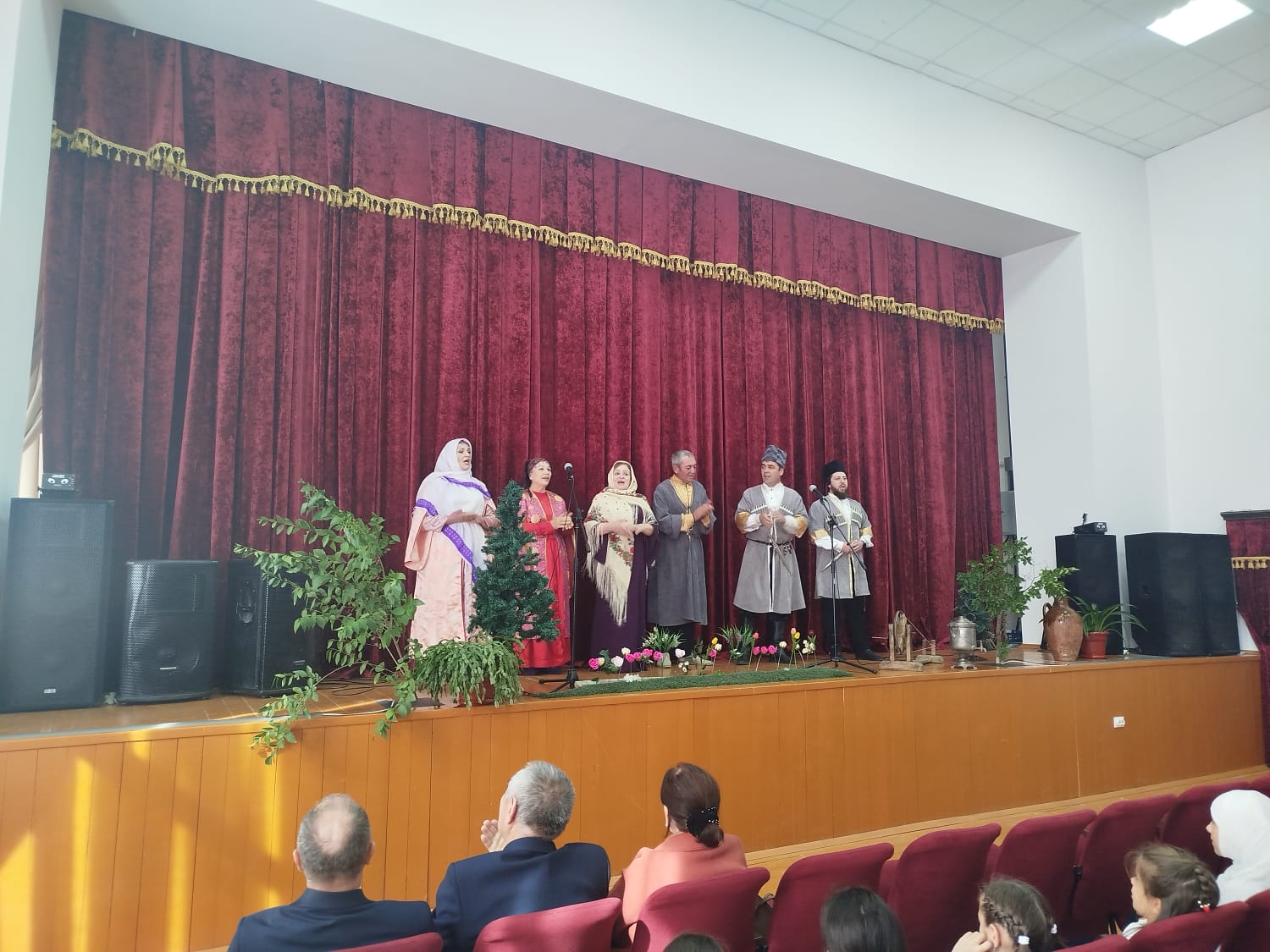 В Курахском районе состоялся Республиканский фестиваль народной музыки и песни