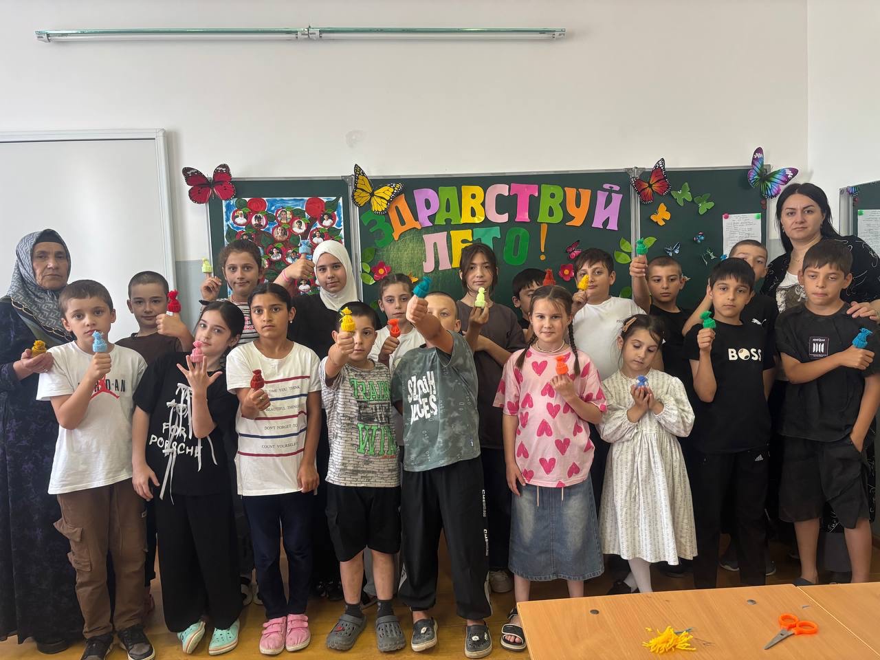 В лагере «Солнышко» прошла встреча с участником СВО Ибрагимом Хизриевым