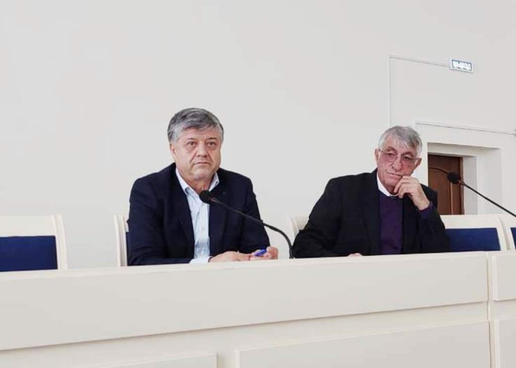 В Гунибском районе состоялась XXХ сессия районного Собрания депутатов седьмого созыва