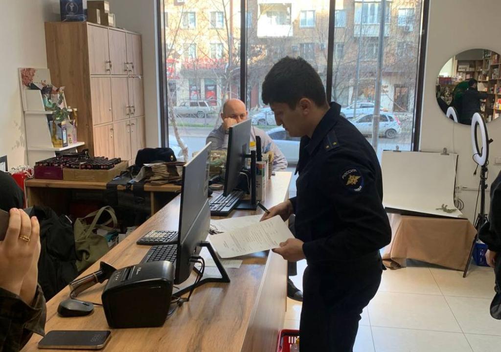 В Дагестане выявлен магазин по продаже контрафактных БАДов