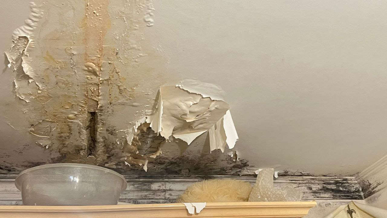 Госжилинспекция Дагестана выявила нарушения при ремонте крыши в Махачкале