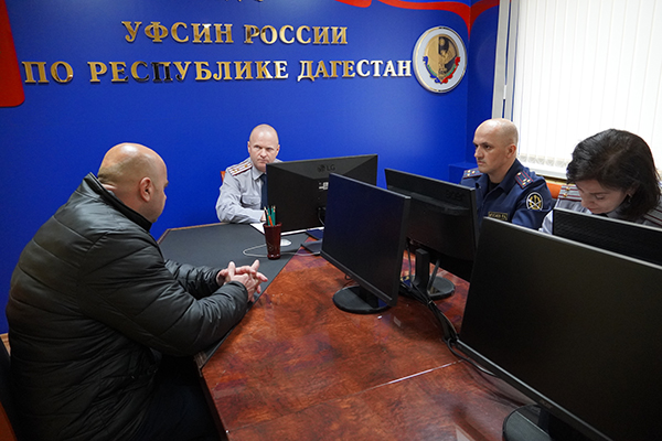 Начальник УФСИН ответил на вопросы дагестанцев в ходе «Прямой линии»
