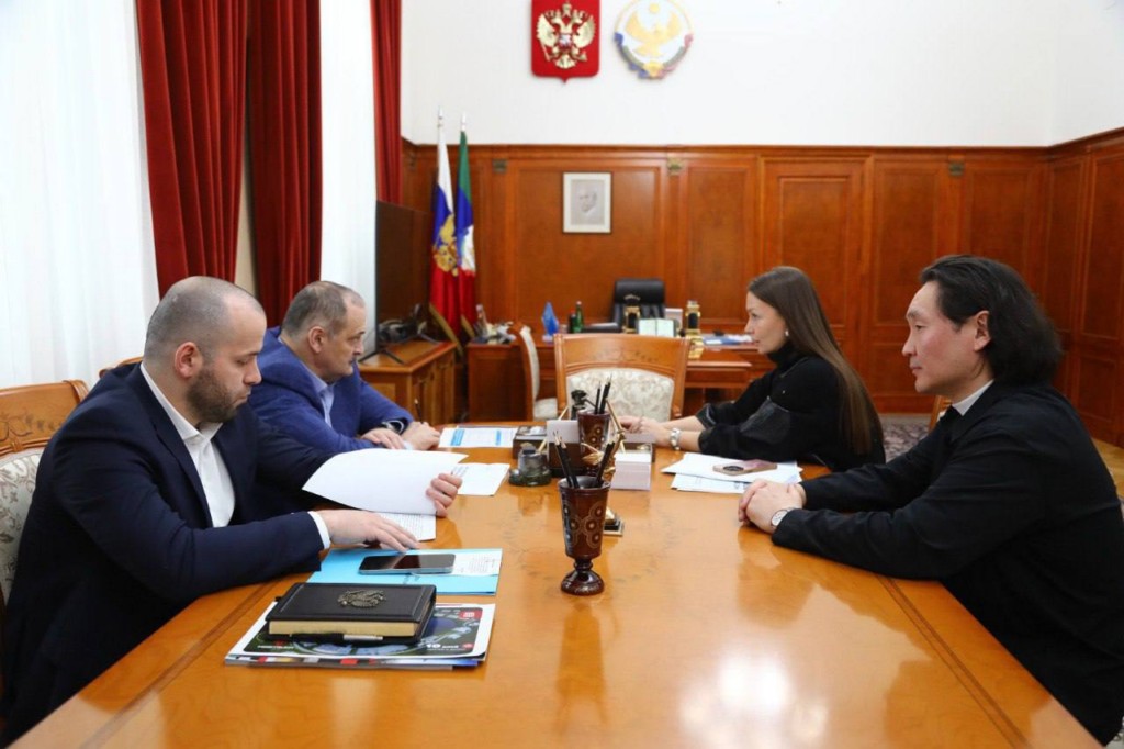 Сергей Меликов встретился с президентом АНО «Креативная экономика» Мариной Монгуш