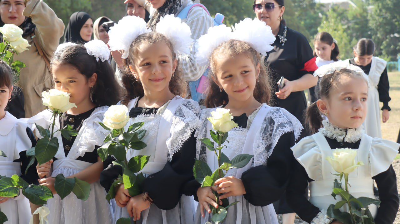 В Хасавюрте открыли новое здание школы №17 ко Дню знаний