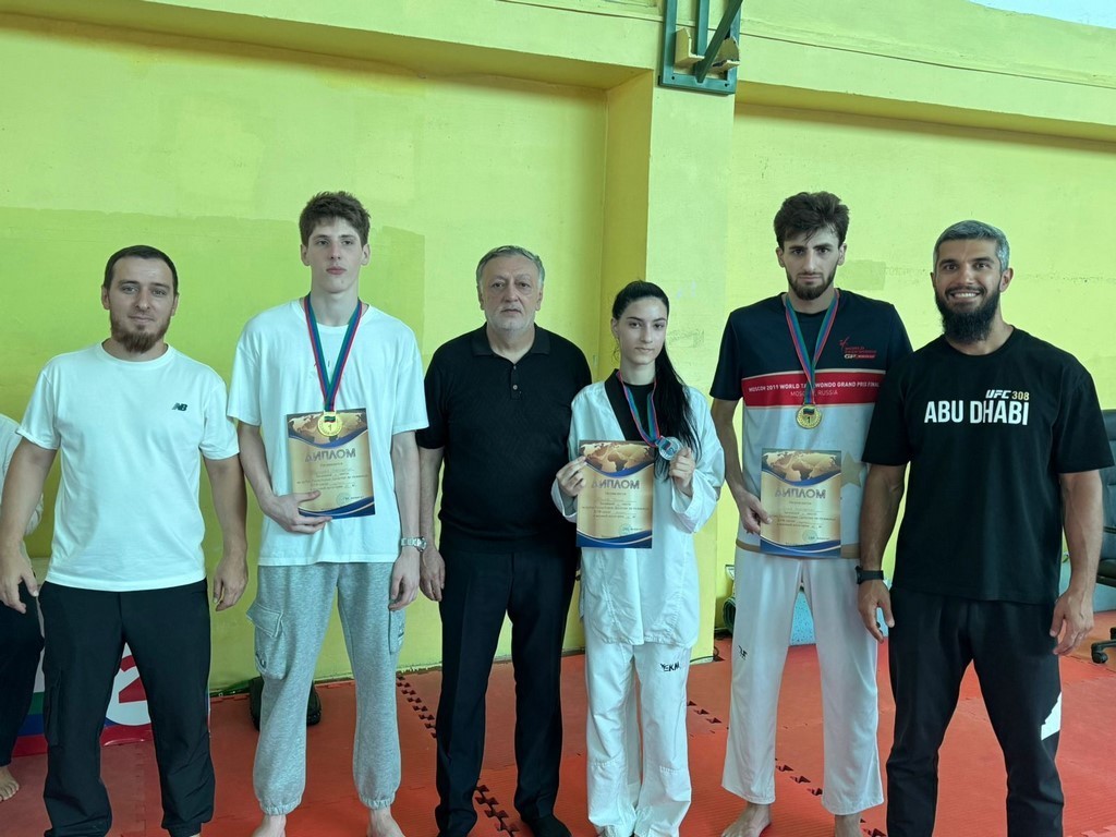 Определены лучшие тхэквондисты по итогам Кубка Дагестана