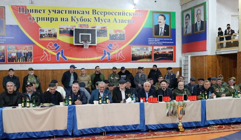 Всероссийский турнир по вольной борьбе прошел в Казбековском районе