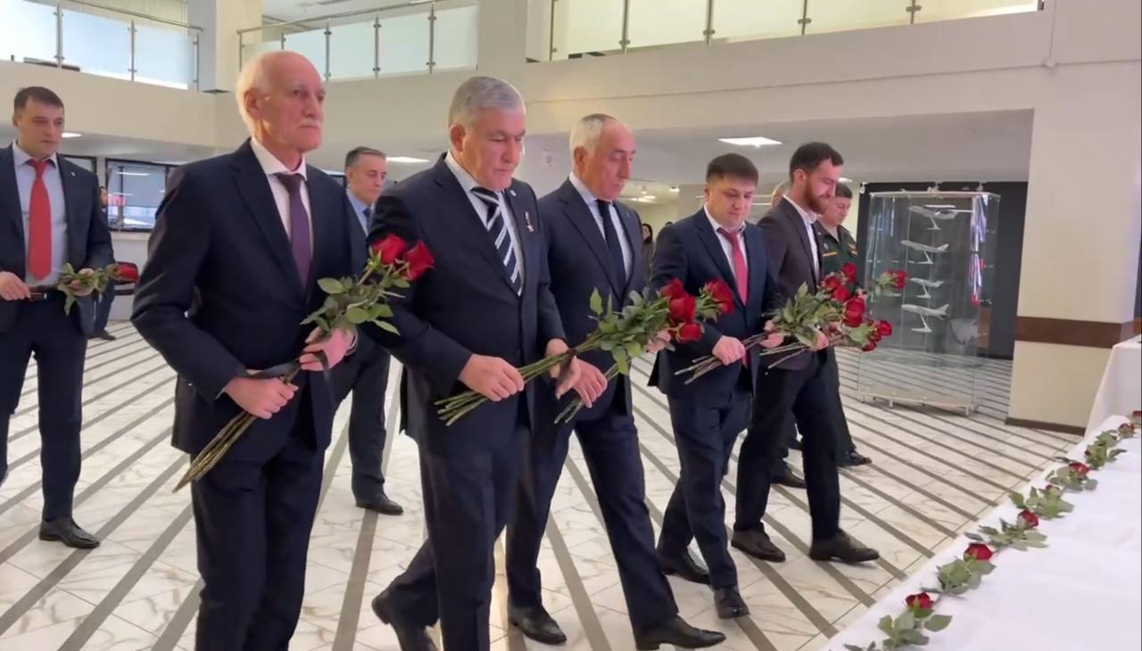 Герой России Магомед Баачилов встретился с семьями военнослужащих