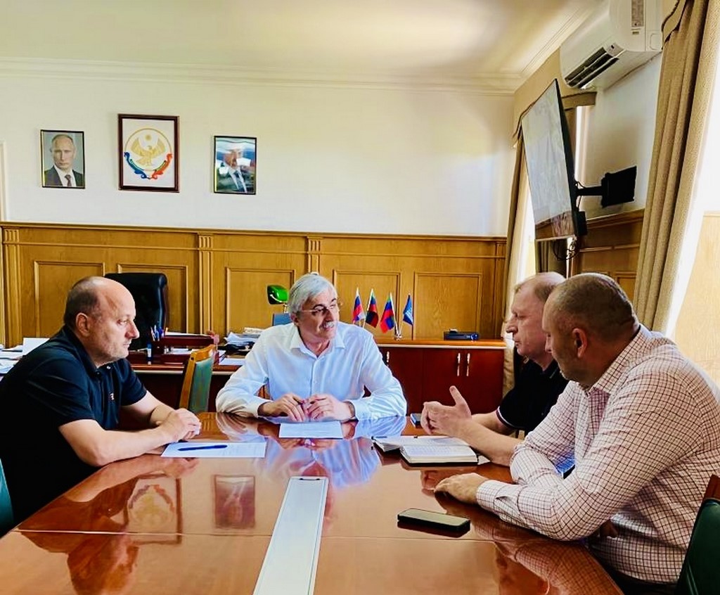 В Новолакском районе обсудили вопросы общественной безопасности