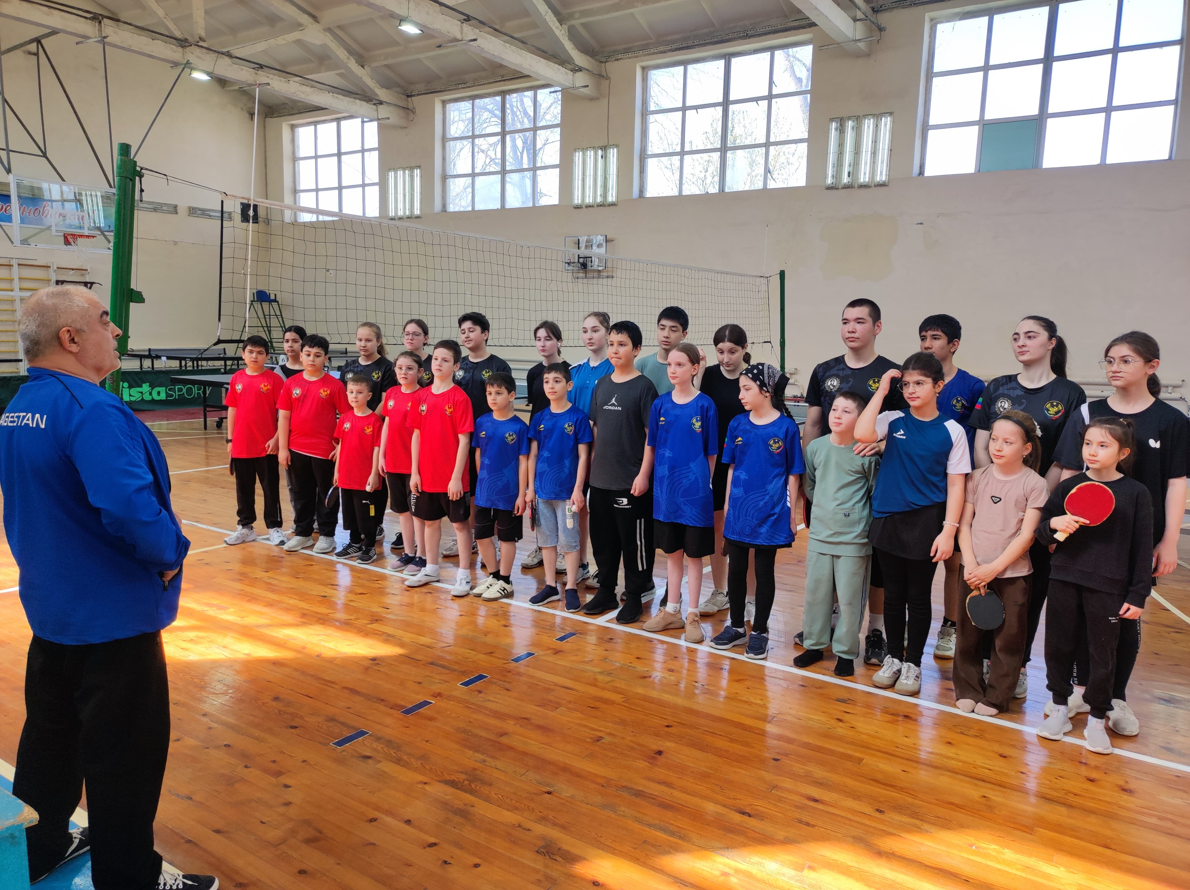 По инициативе «Единой России» в Кизляре прошел турнир по настольному теннису