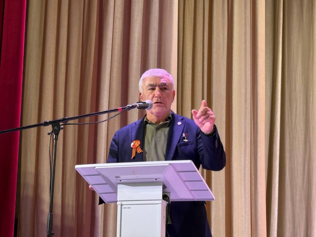 Кизилюрт принял участие в акции «Вахта Героев»