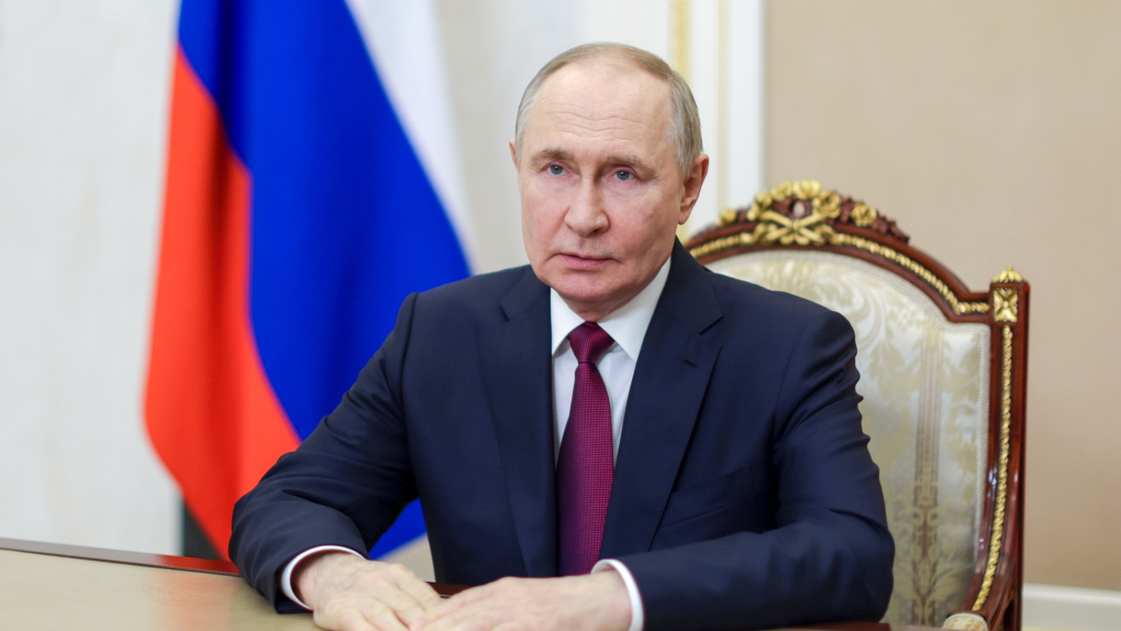 Путин поздравил россиян с Днем воссоединения Донбасса и Новороссии с Россией