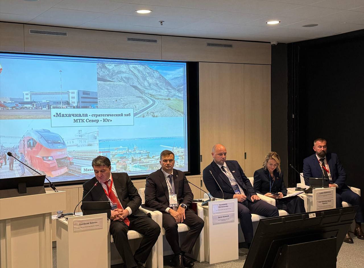 Глава Махачкалы представил стратегию развития города на Международном форуме БРИКС+