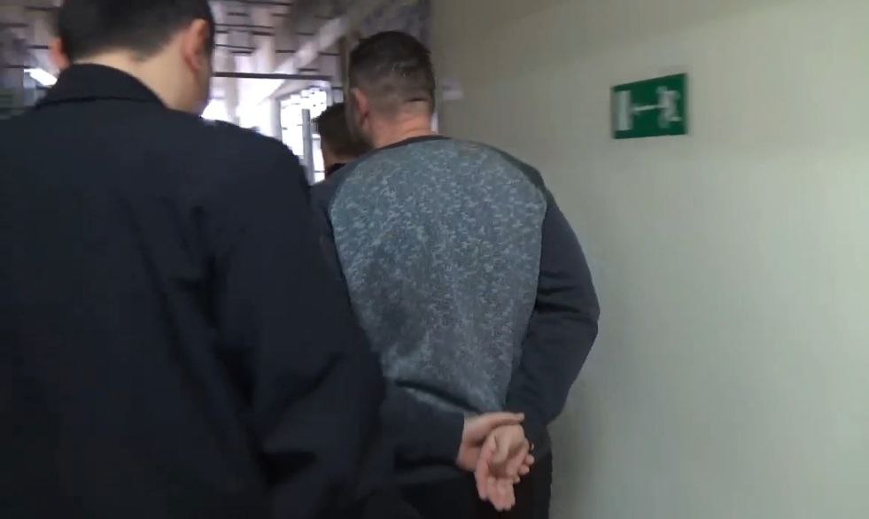 В Махачкале задержали жителя Вологодской области с 2 кг эфедрона