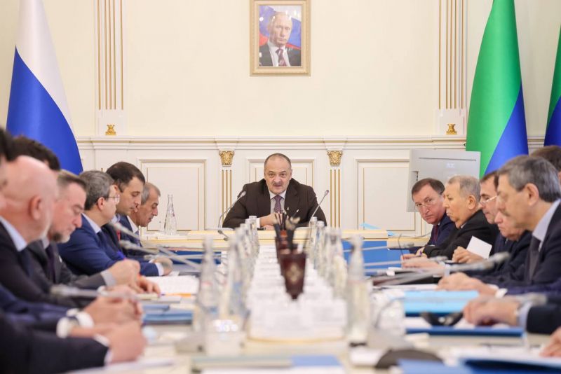Сергей Меликов провел заседание Комиссии по противодействию коррупции в Дагестане