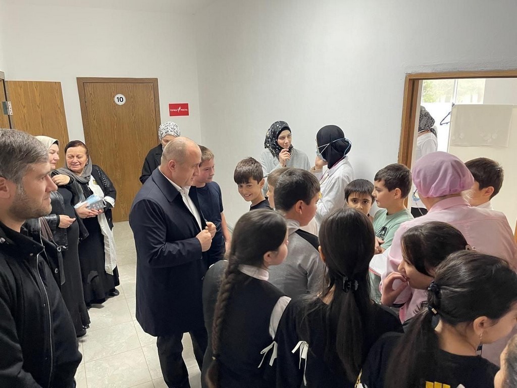 В Хасавюртовском районе продолжаются мероприятия по иммунизации населения от полиомиелита