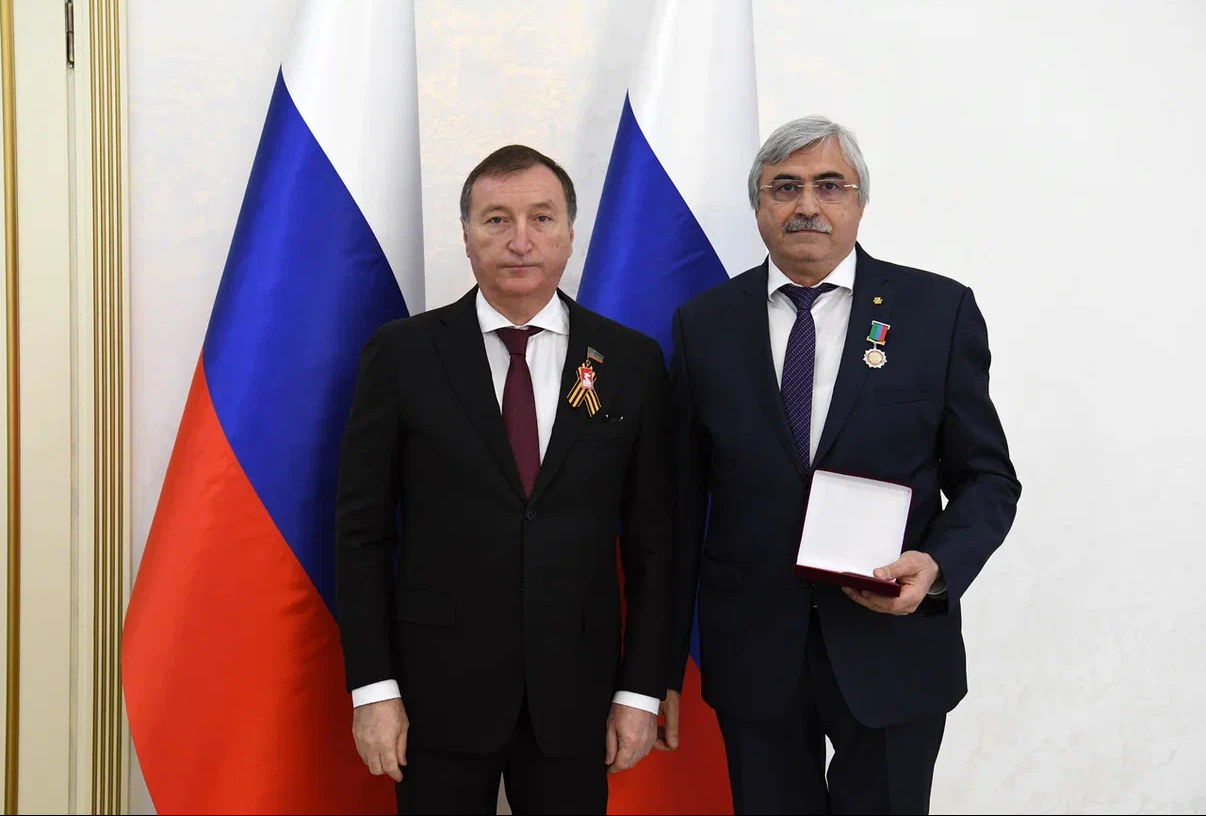 Глава Новолакского района награжден орденом «За заслуги перед Республикой Дагестан»