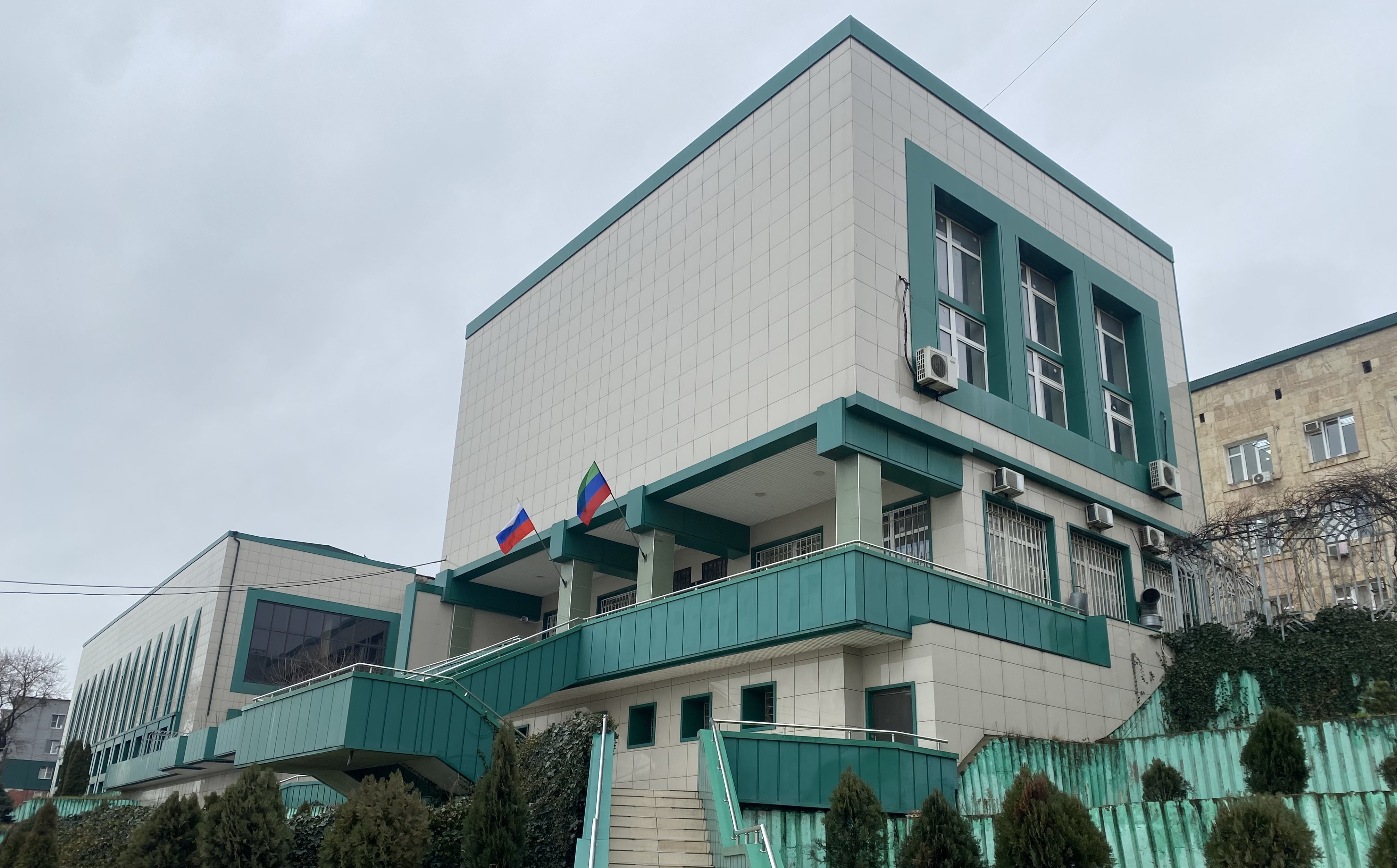 Приставы Дагестана окажут бесплатную юридическую помощь