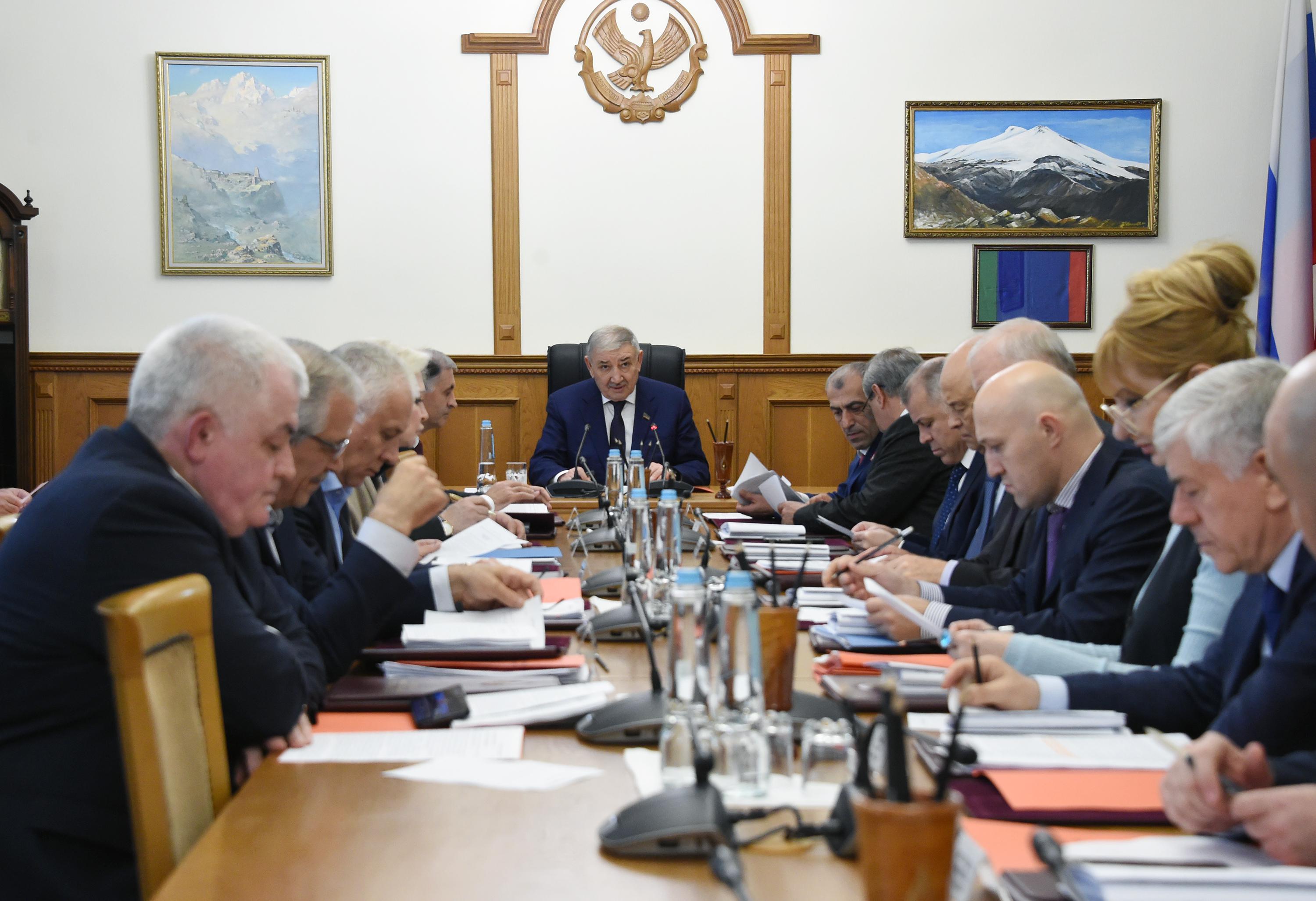 Президиум парламента Дагестана назначил дату проведения 48-й сессии