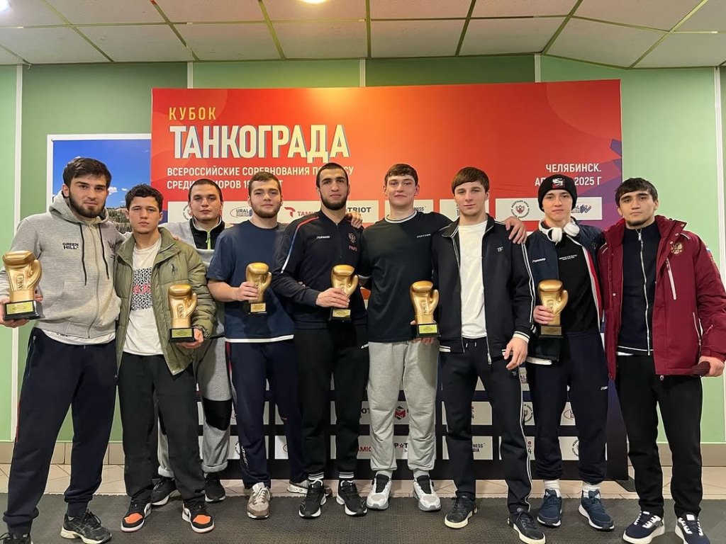 Пять чемпионов у Дагестана на международном турнире по боксу в Челябинске