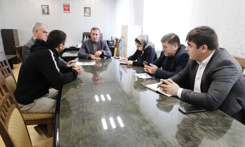 В Табасаранском районе продолжается декада приемов граждан