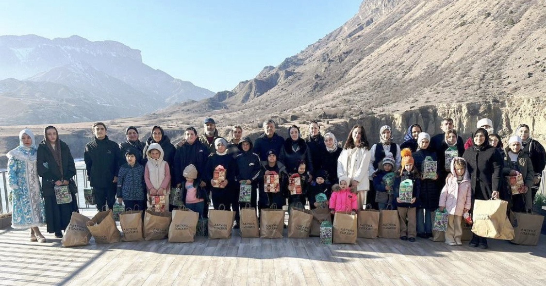 В Гунибском районе прошел новогодний праздник для детей участников СВО