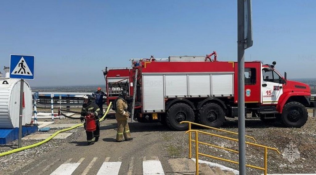 В Дагестане за сутки спасатели потушили более 20 локальных пожаров