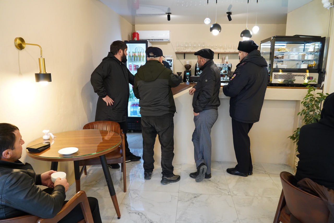 В Хасавюрте провели рейд по выявлению нарушений в предпринимательской деятельности