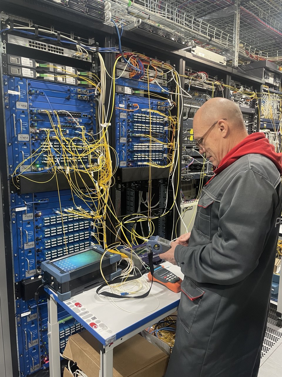 Контрольный пункт: «Ростелеком» завершил испытания российского DWDM-оборудования VPG LaserONE