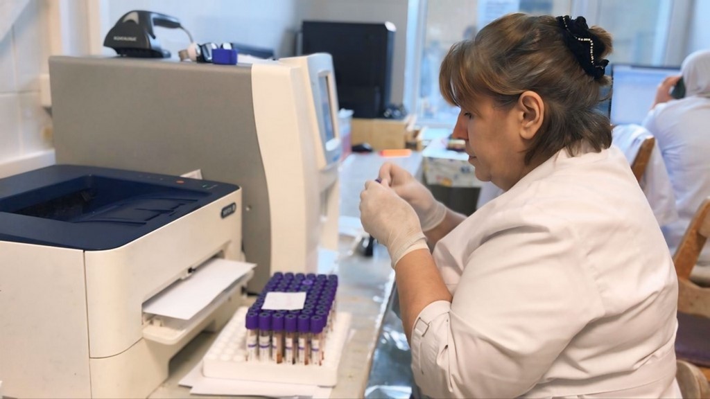 Медики Буйнакска отстояли право на выплаты через Верховный суд