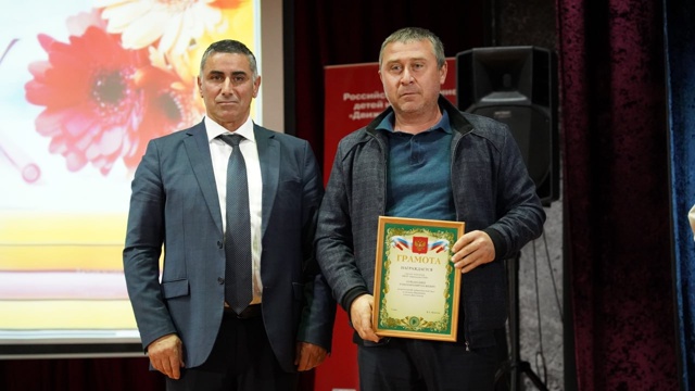 День учителя отмечают в Хивском районе