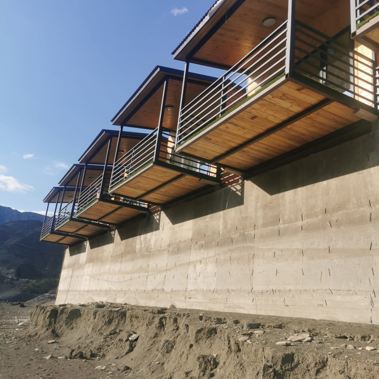 Уголовное дело возбуждено после гибели туристки в селе Ирганай