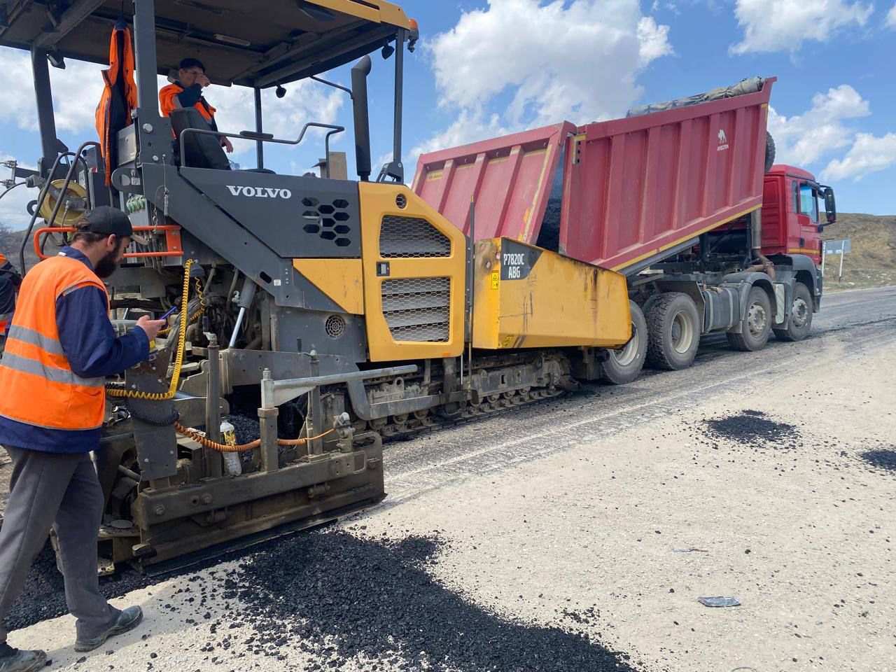 В Дагестане начался ремонт автодороги, которая соединяет четыре муниципалитета