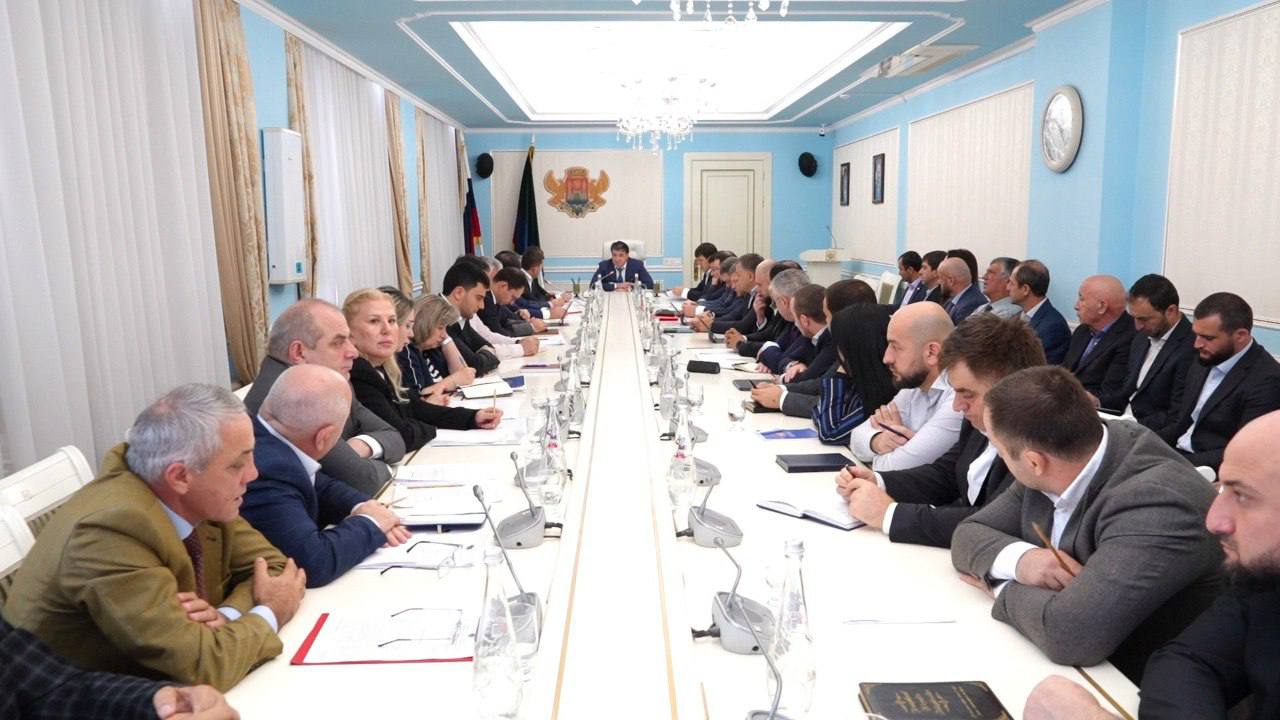 Работы по благоустройству объектов Махачкалы выполнены на 64% – власти города