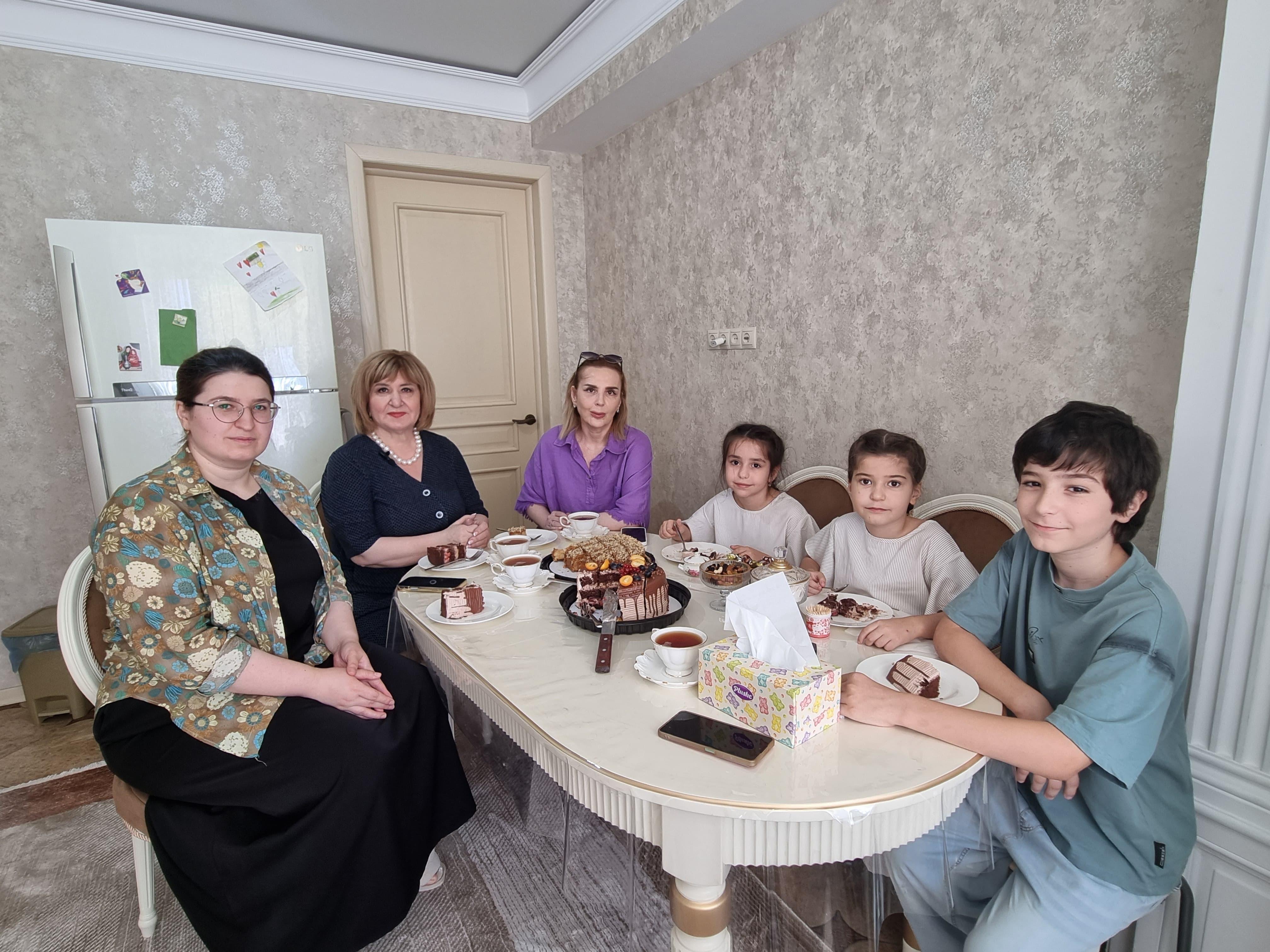 Единороссы посетили семью погибшего участника СВО Батыра Абдулаева