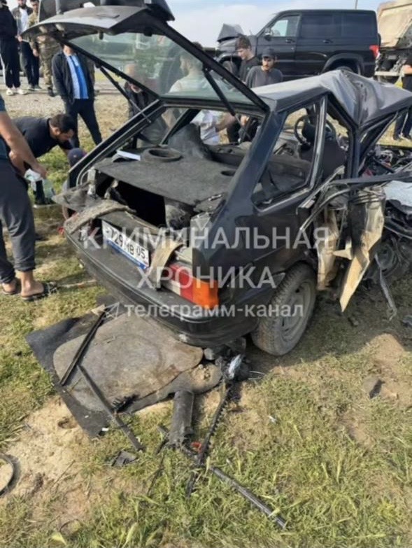 Лобовое столкновение автомобилей в Дагестане унесло жизнь 18-летнего парня