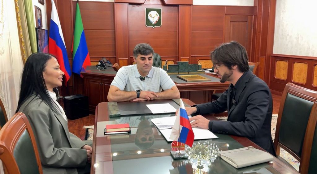 Начальник управления образования Хасавюртовского района поддержал социальные инициативы Центра «Добрые руки»