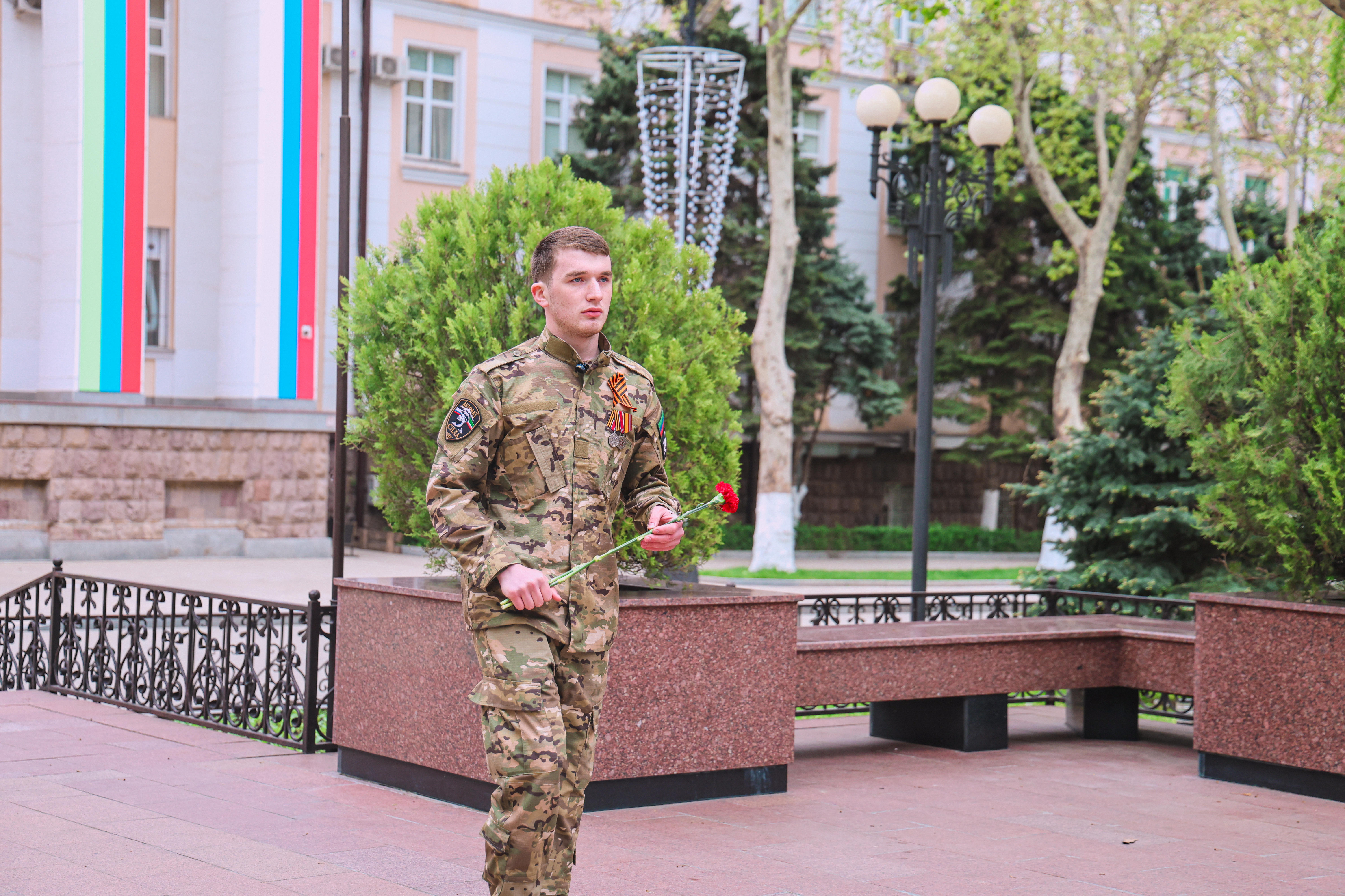 Гасан Османов принял участие в патриотической акции «Георгиевская ленточка»