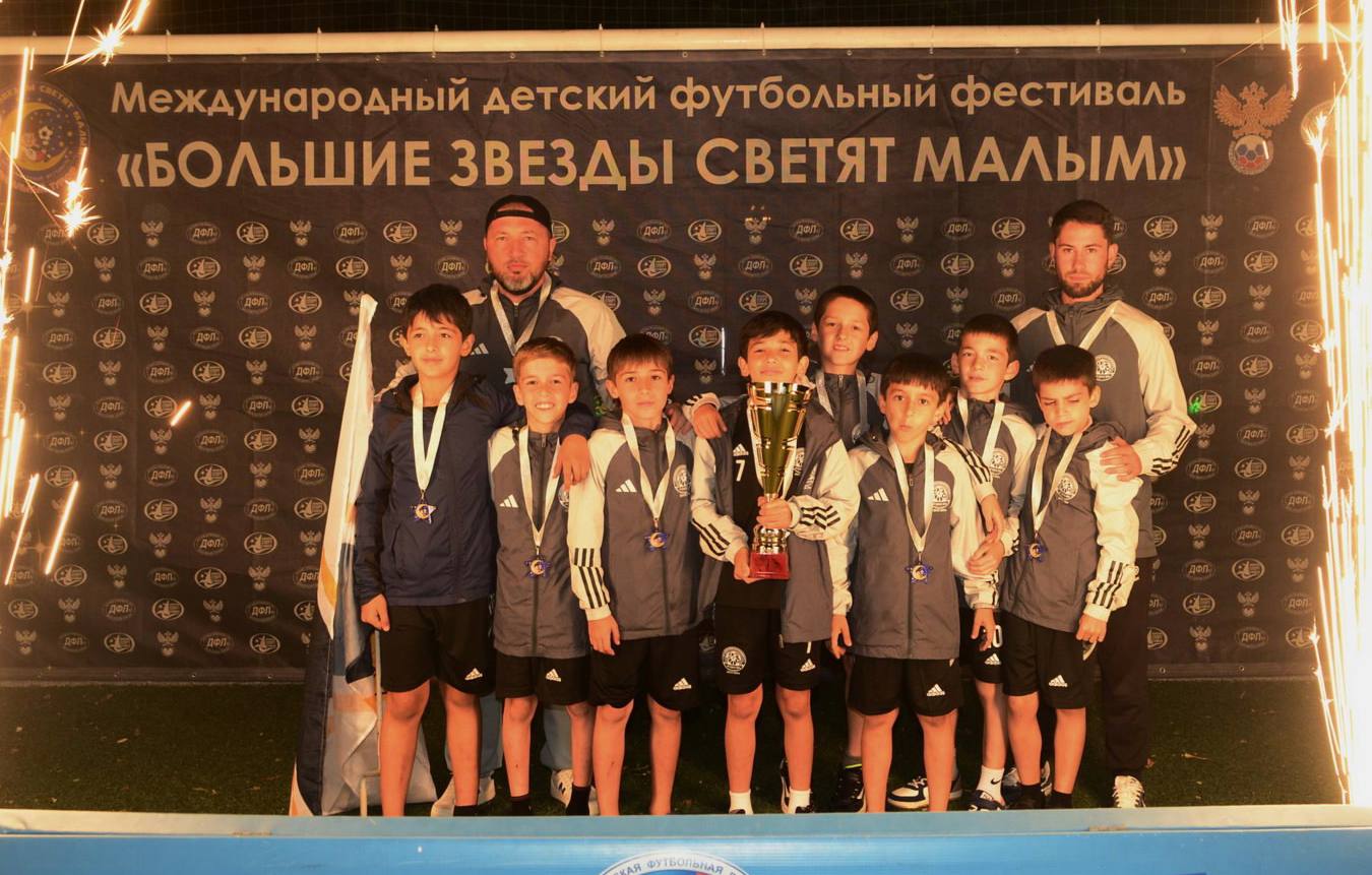 Дагестанские футболисты – серебряные призеры «Планеты Бескова»