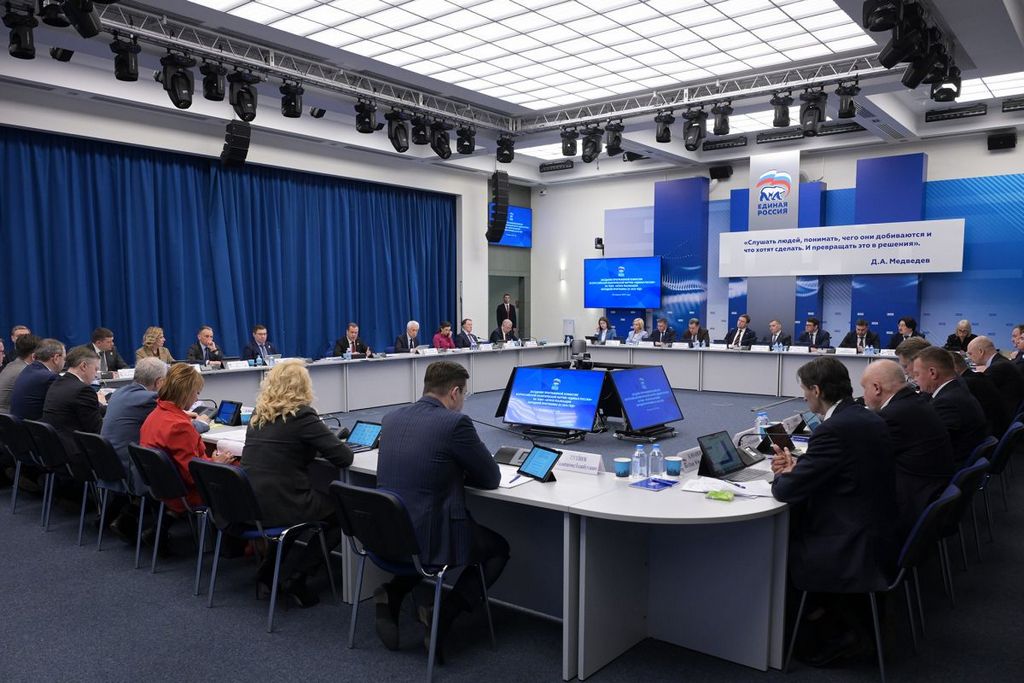 «Единая Россия» представила промежуточные итоги реализации народной программы