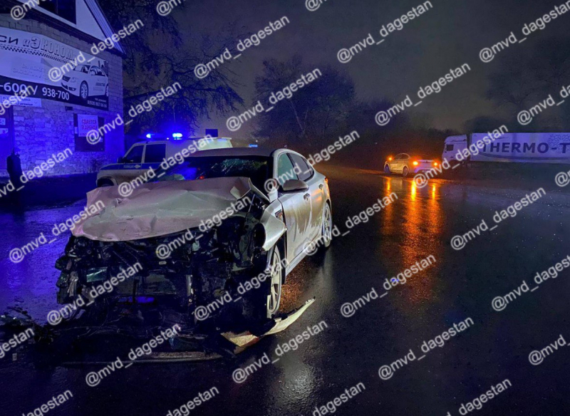 Один человек погиб при столкновении двух легковушек в Дагестане