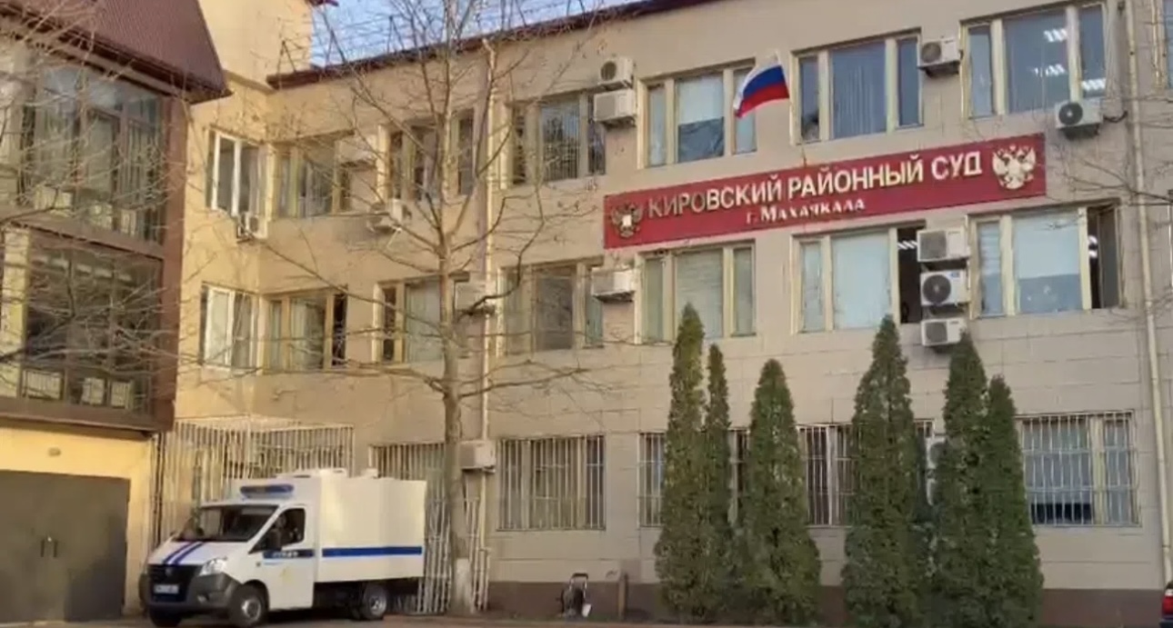 Экс-главу Новолакского района заключили под стражу на два месяца