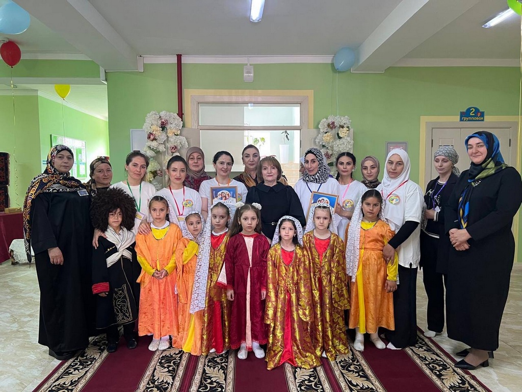 В Южно-Сухокумске отметили День семьи