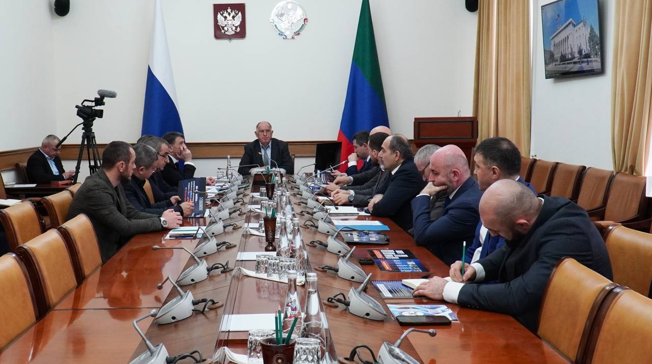 Развитие беспилотных авиационных систем обсуждают в Правительстве Дагестана