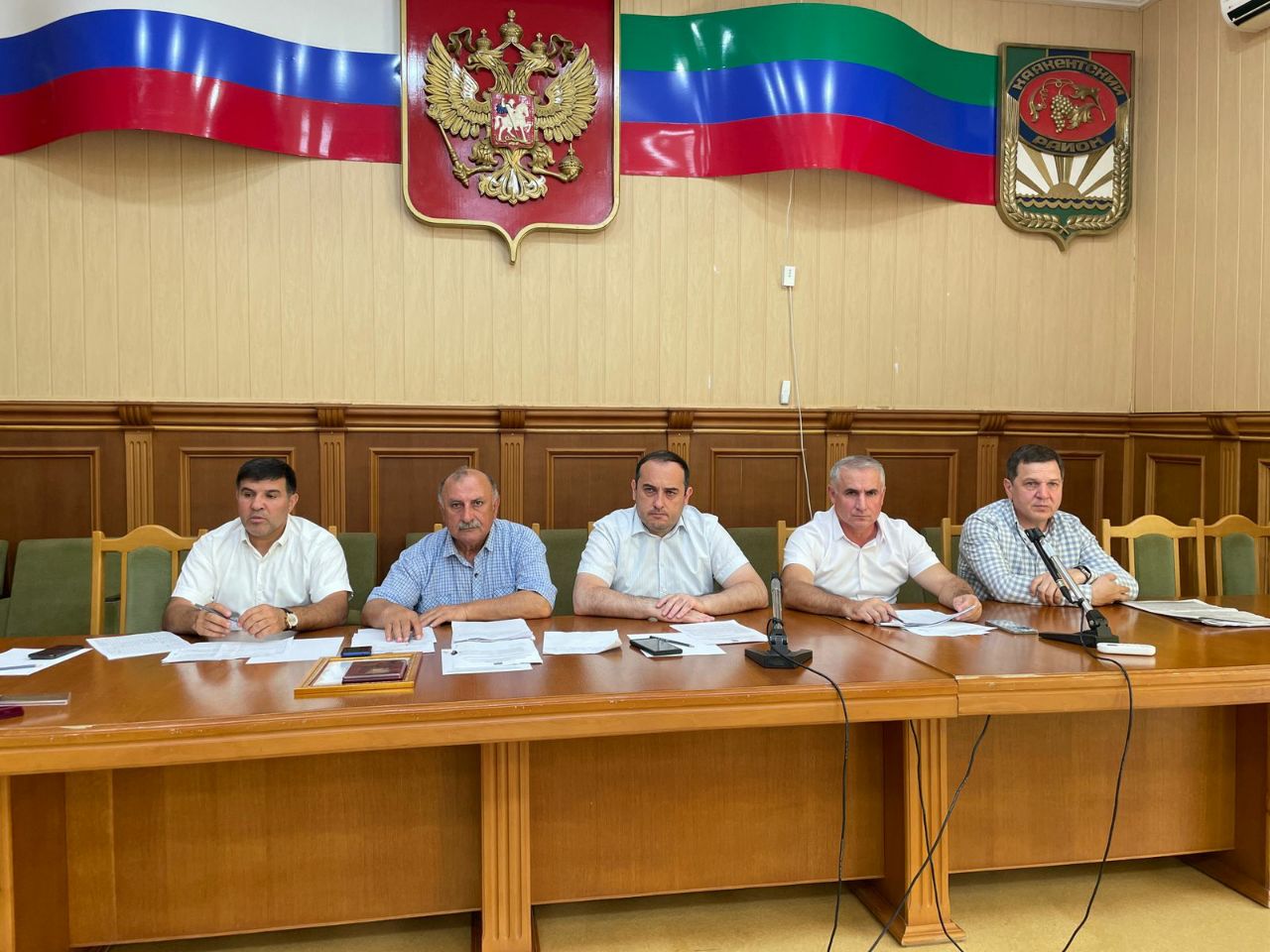 Депутаты Каякентского райсобрания обсудили в ходе сессии бюджет муниципалитета