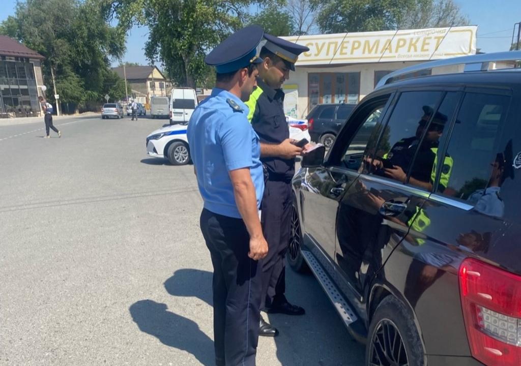 Арест иномарки побудил жителя Махачкалы оплатить алименты