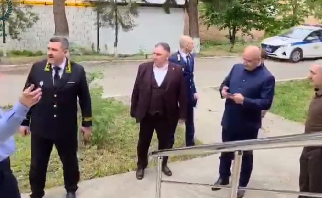 Председатель Верховного суда Дагестана посетил с рабочим визитом Казбековский район